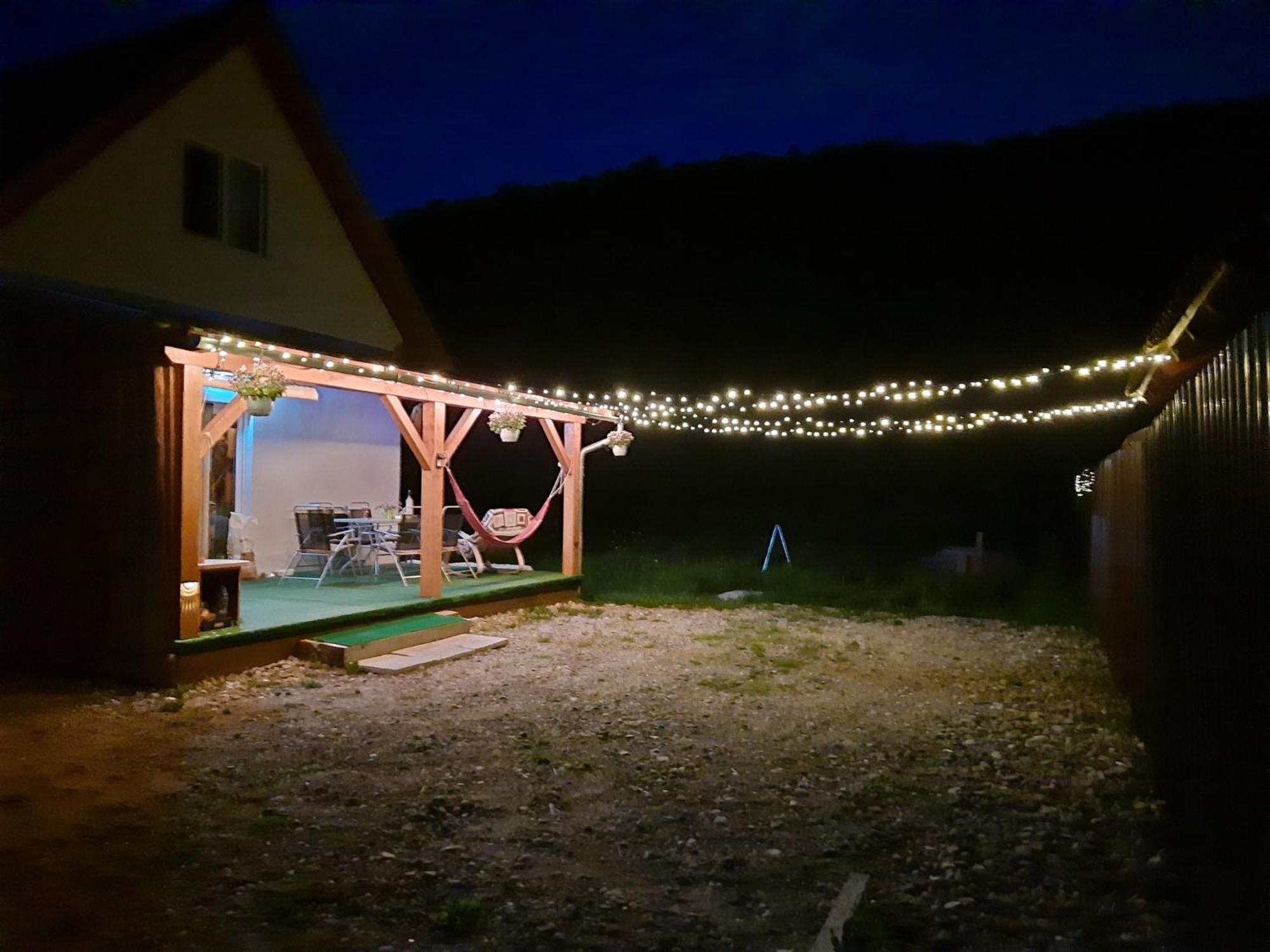 Mountain Cozy Home Sub Cetate Екстериор снимка